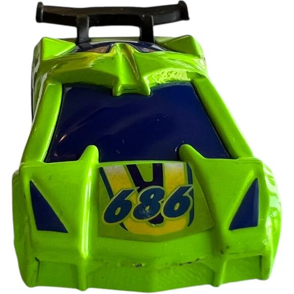 Hot Wheels Green Sports Car with Blue Rims & Spoiler (2005)  Collectible Vehicle - Picture 1 of 7